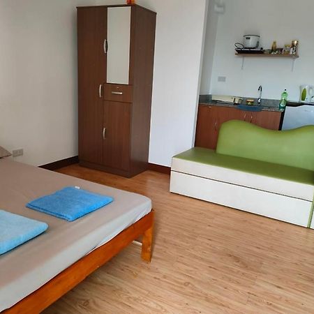Huge Studio @ Arezzo Place Davao Condominium Εξωτερικό φωτογραφία